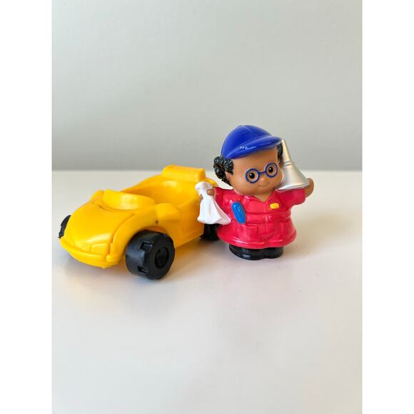 Fisher-Price Little People Auto Mechanic Worker 2006 Yellow Vehicle Toy 2002 - Picture 6 of 11